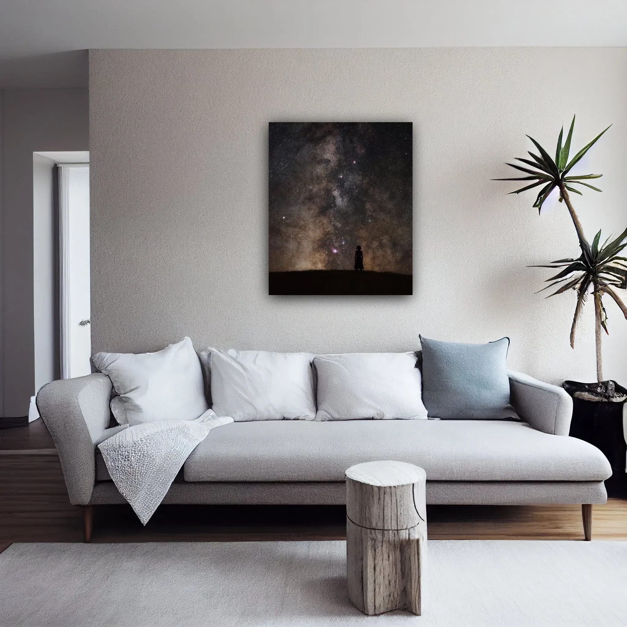 Mockup: Fine-Art-Print mit Milchstraßen-Motiv im Wohnzimmer